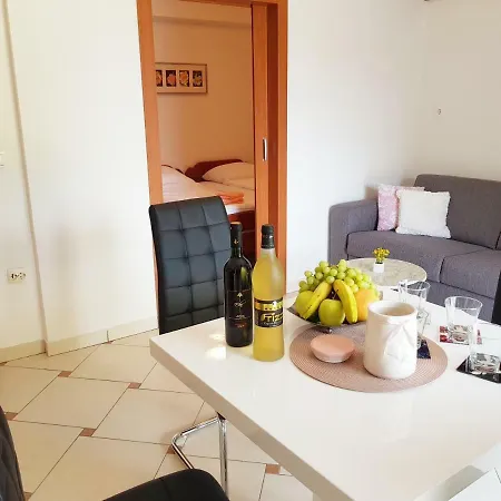 Mrkonja Apartment *
