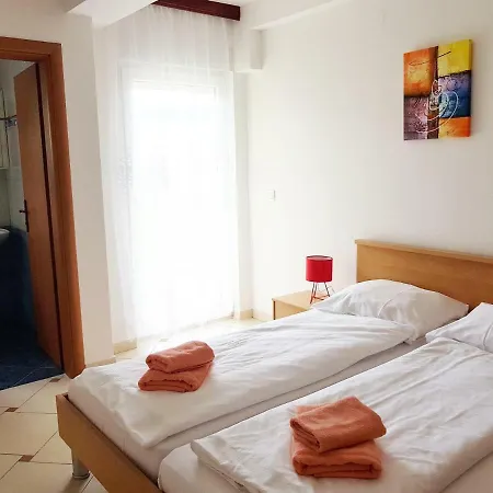 Mrkonja 公寓 马图利