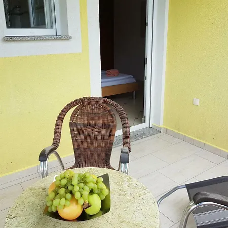 Mrkonja Apartment *