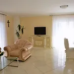 Mrkonja Apartman *