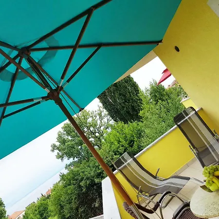 Mrkonja Lägenhet Matulji