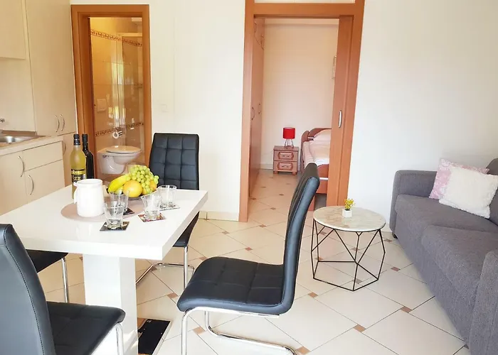 Mrkonja Apartment *