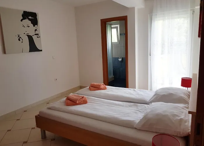 Mrkonja Lägenhet
